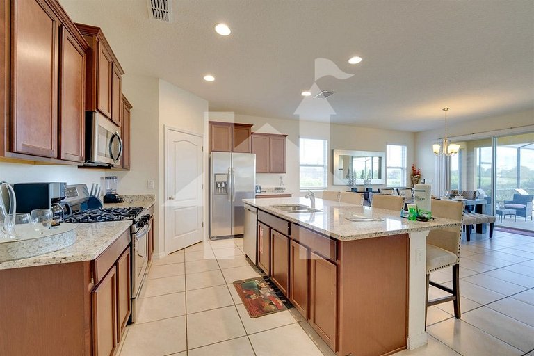 Vacation Home Near Disney, 7 bedrooms