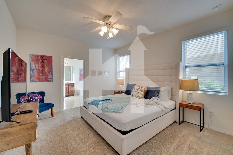 Vacation Home Near Disney, 7 bedrooms