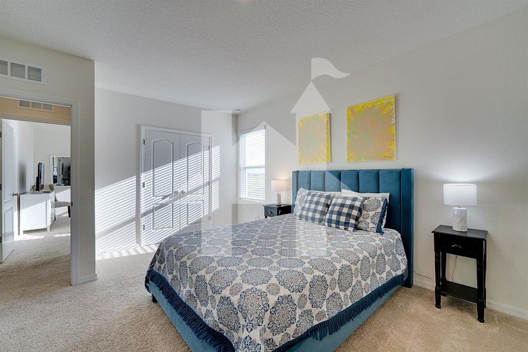 Vacation Home Near Disney, 7 bedrooms