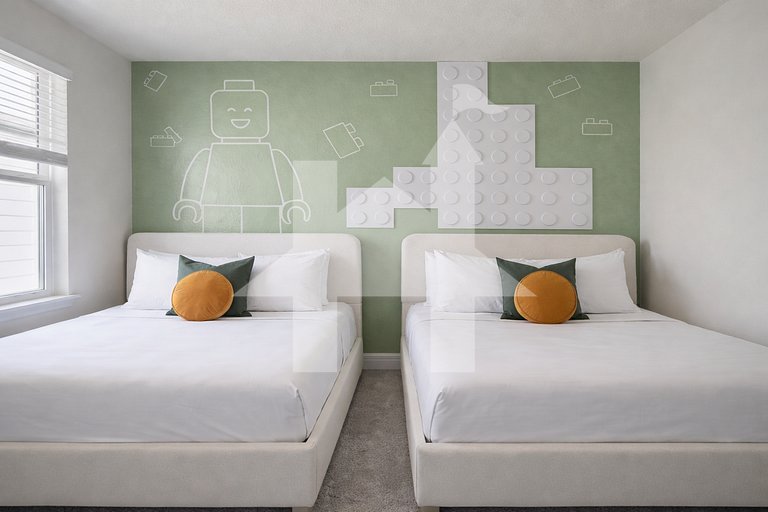 Vacation Home Near Disney, 5 bedrooms