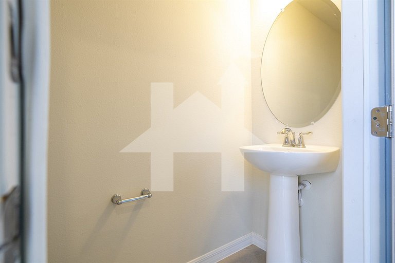 Vacation Home Near Disney, 5 bedrooms