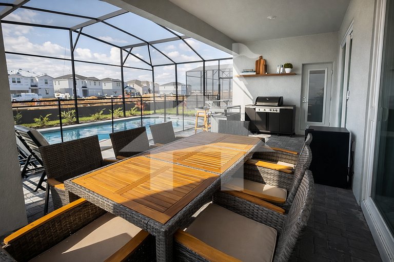 Vacation Home Near Disney, 5 bedrooms