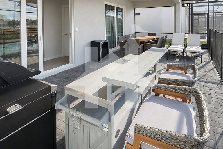 Vacation Home Near Disney, 5 bedrooms