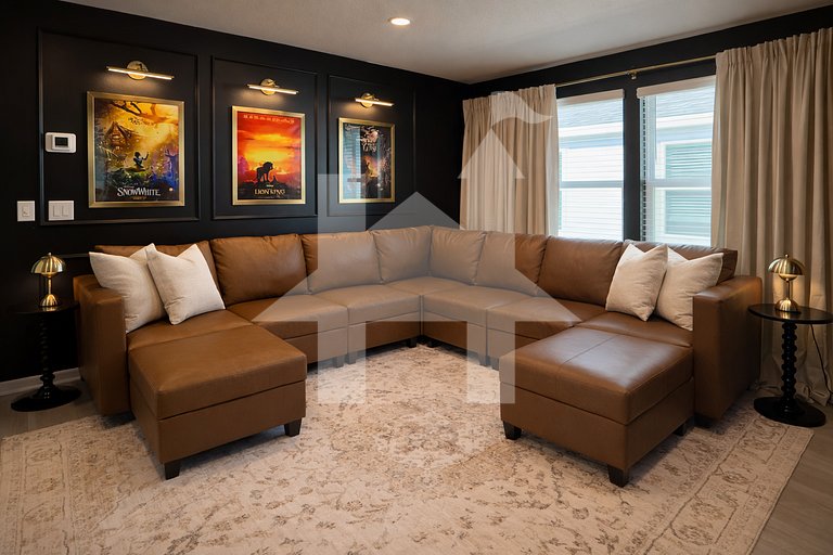 Vacation Home Near Disney, 5 bedrooms