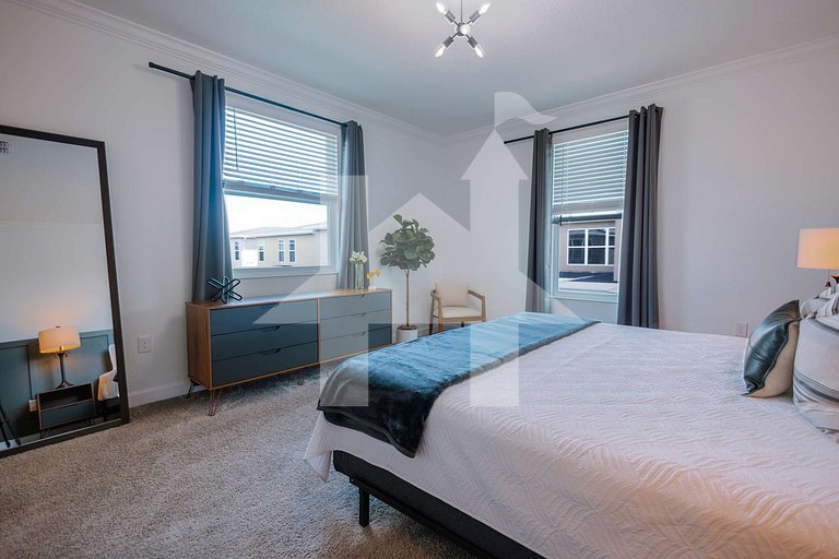 Vacation Home Near Disney, 5 bedrooms