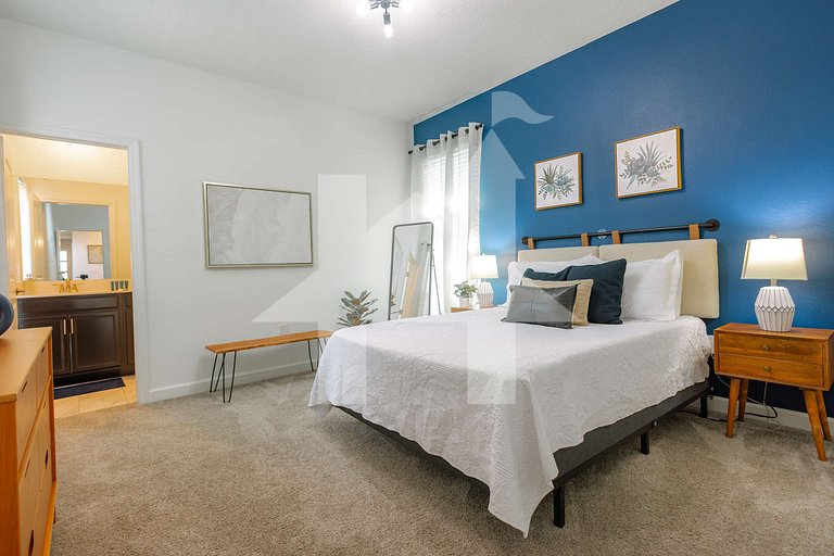 Vacation Home Near Disney, 5 bedrooms