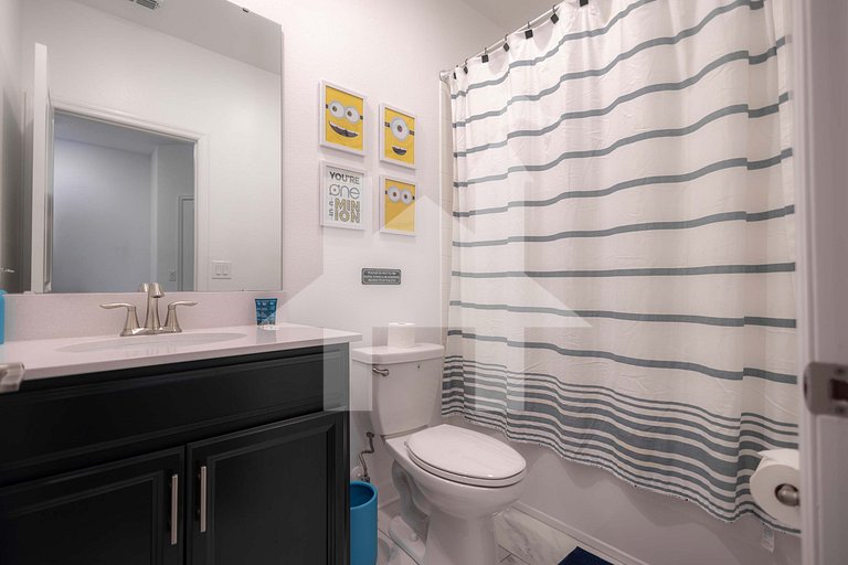 Vacation Home Near Disney, 5 bedrooms