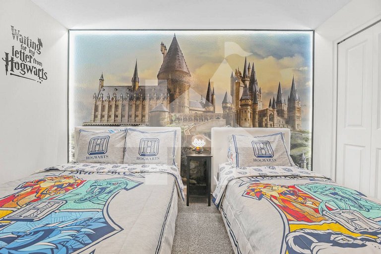 Vacation Home Near Disney, 4 bedrooms