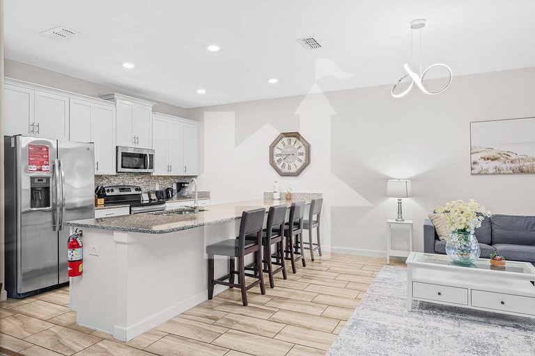 Vacation Home Near Disney, 4 bedrooms