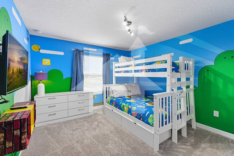 Vacation Home Near Disney, 4 bedrooms