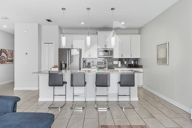 Vacation Home Near Disney, 4 bedrooms