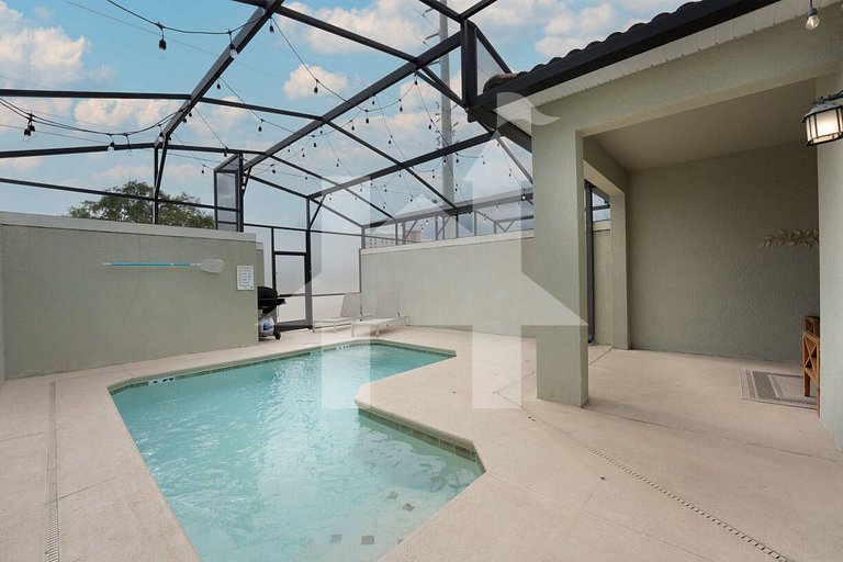 Vacation Home Near Disney, 4 bedrooms