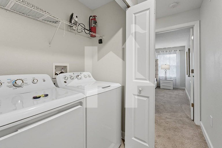 Vacation Home Near Disney, 4 bedrooms