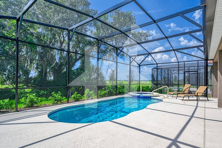 Vacation Home Near Disney, 6 bedrooms