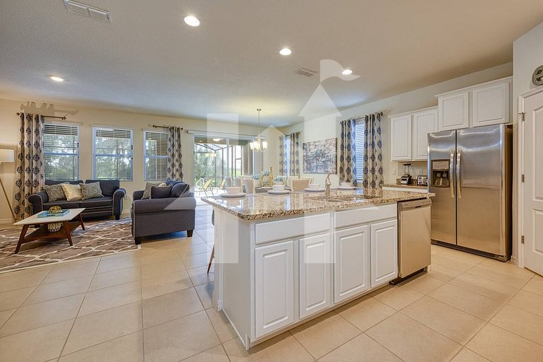 Vacation Home Near Disney, 6 bedrooms