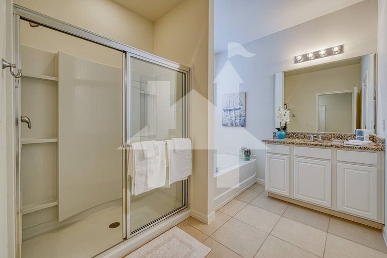 Vacation Home Near Disney, 6 bedrooms