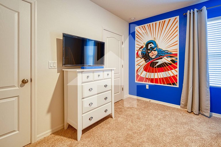 Vacation Home Near Disney, 6 bedrooms