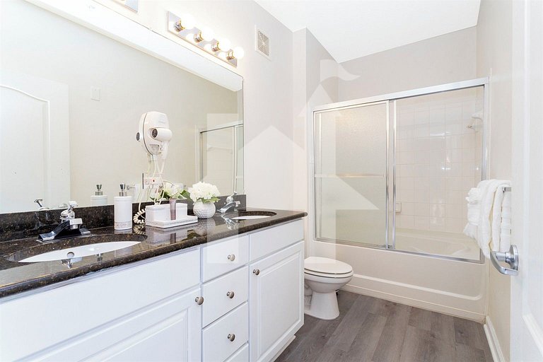 Vacation Home Near Disney, 2 bedrooms