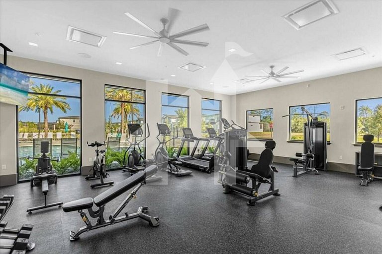 Vacation Home Near Disney, 12 bedrooms