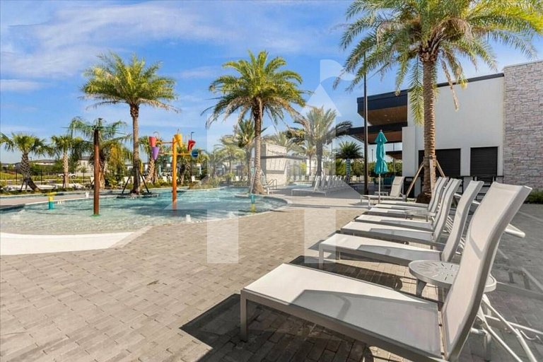 Vacation Home Near Disney, 12 bedrooms