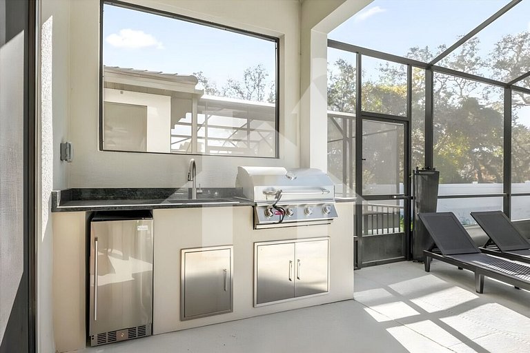 Vacation Home Near Disney, 12 bedrooms