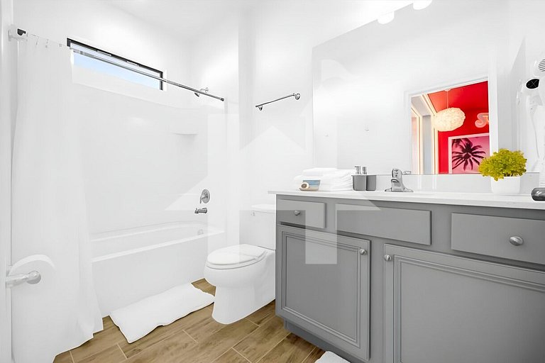 Vacation Home Near Disney, 12 bedrooms