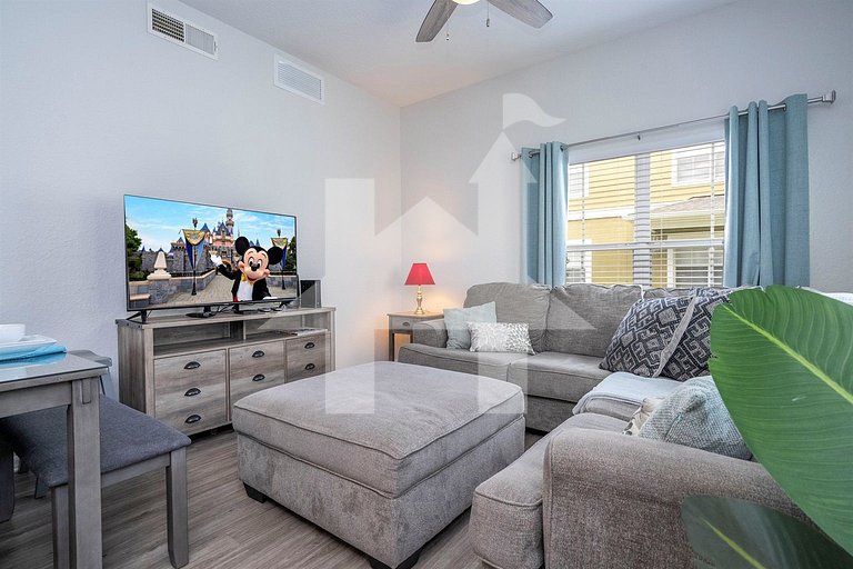 Vacation Home Near Disney, 4 bedrooms