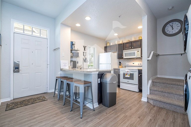 Vacation Home Near Disney, 4 bedrooms