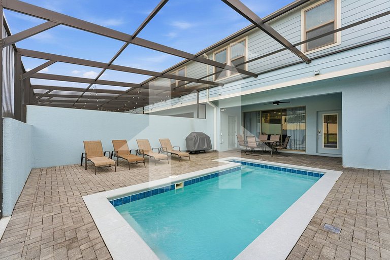 Vacation Home Near Disney, 5 bedrooms