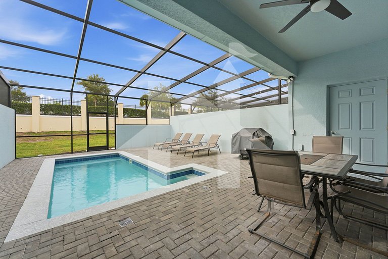 Vacation Home Near Disney, 5 bedrooms