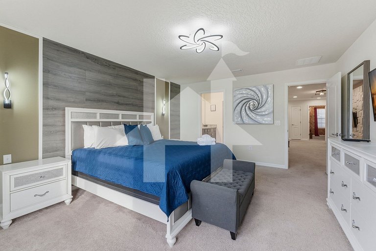 Vacation Home Near Disney, 5 bedrooms