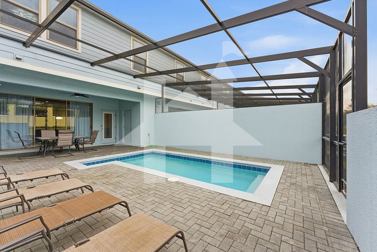 Vacation Home Near Disney, 5 bedrooms