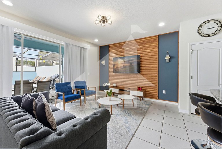 Vacation Home Near Disney, 5 bedrooms