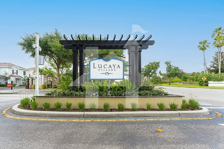 Vacation Home Near Disney, 4 bedrooms