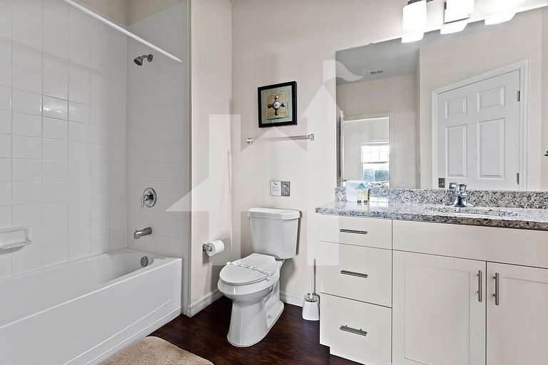 Vacation Home Near Disney, 4 bedrooms