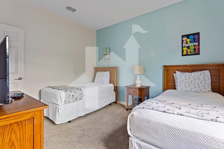 Vacation Home Near Disney, 4 bedrooms