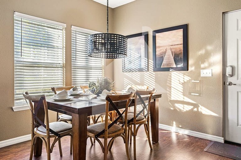 Vacation Home Near Disney, 4 bedrooms