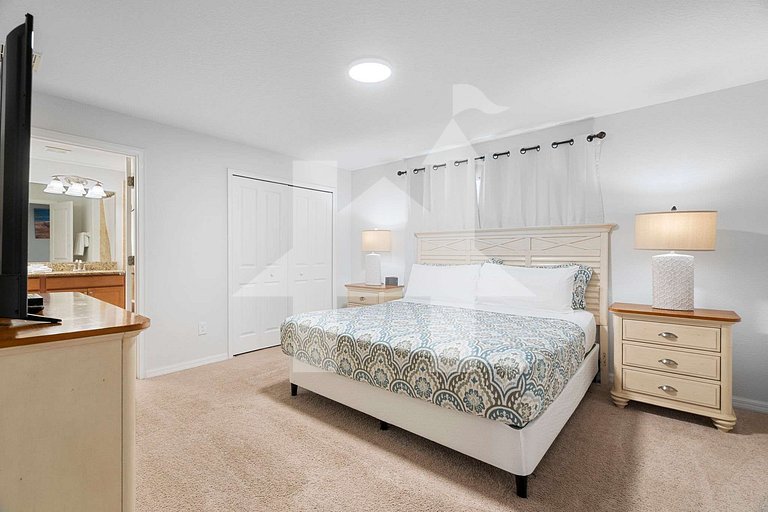 Vacation Home Near Disney, 4 bedrooms