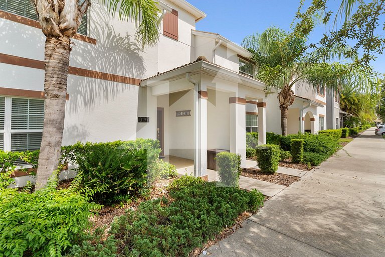 Vacation Home Near Disney, 4 bedrooms