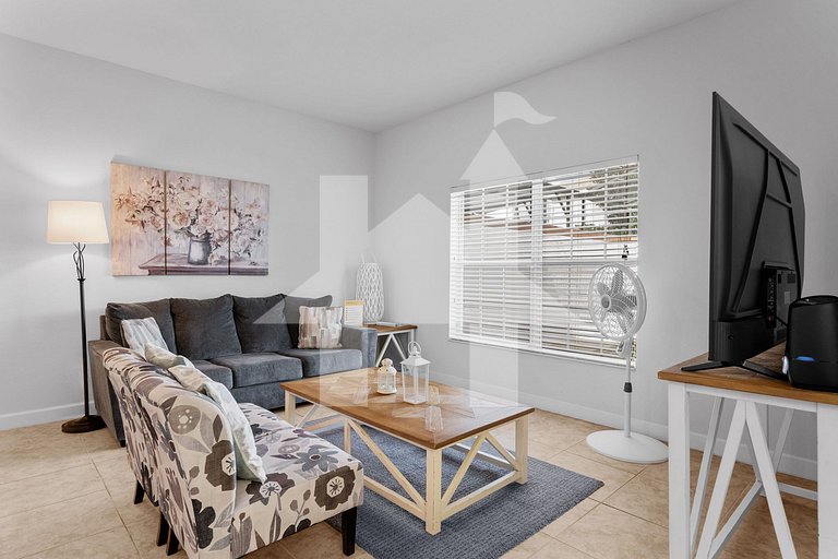 Vacation Home Near Disney, 4 bedrooms