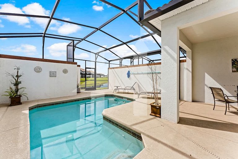 Vacation Home Near Disney, 4 bedrooms