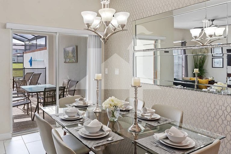 Vacation Home Near Disney, 4 bedrooms