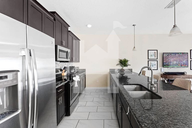 Vacation Home Near Disney, 4 bedrooms