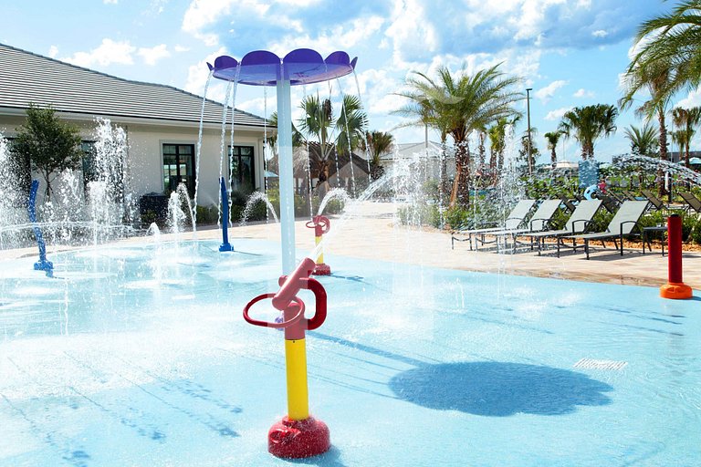 Vacation Home Near Disney, 4 bedrooms