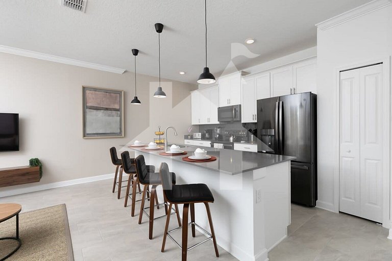 Vacation Home Near Disney, 4 bedrooms