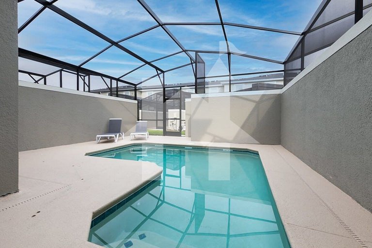 Vacation Home Near Disney, 4 bedrooms