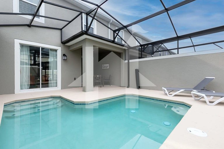 Vacation Home Near Disney, 4 bedrooms