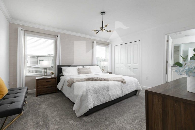 Vacation Home Near Disney, 4 bedrooms