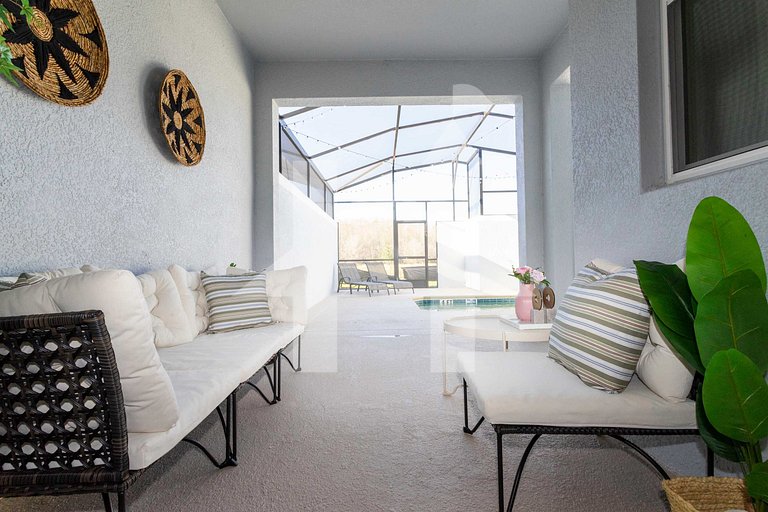 Vacation Home Near Disney, 4 bedrooms