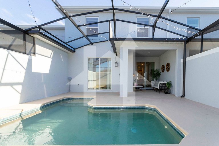 Vacation Home Near Disney, 4 bedrooms